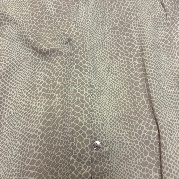 Jones New York Pink Buttoned Blouse with Mandarin Collar - Picture 6 of 7